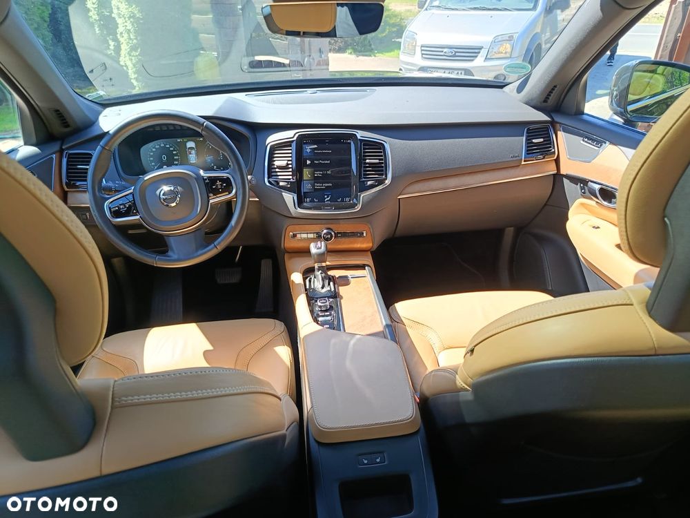 Volvo XC 90 D5 AWD Inscription 7os - 27