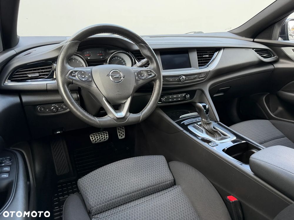 Opel Insignia 2.0 T Ultimate S&S - 13