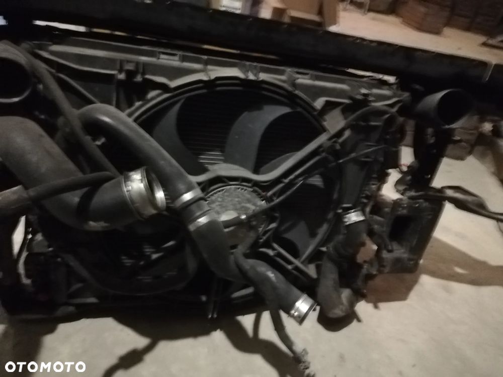 Mercedes R w251 pas przedni chłodnice wentylator czołówka - 3