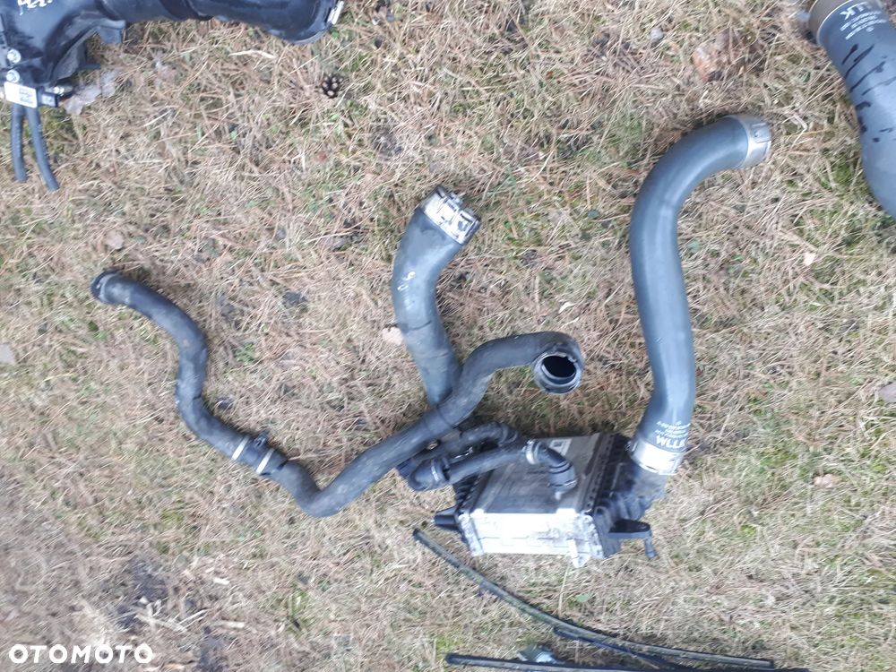 MERCEDES SPRINTER 910 2.0 CDI CHŁODNICA COLLERA 9105001300