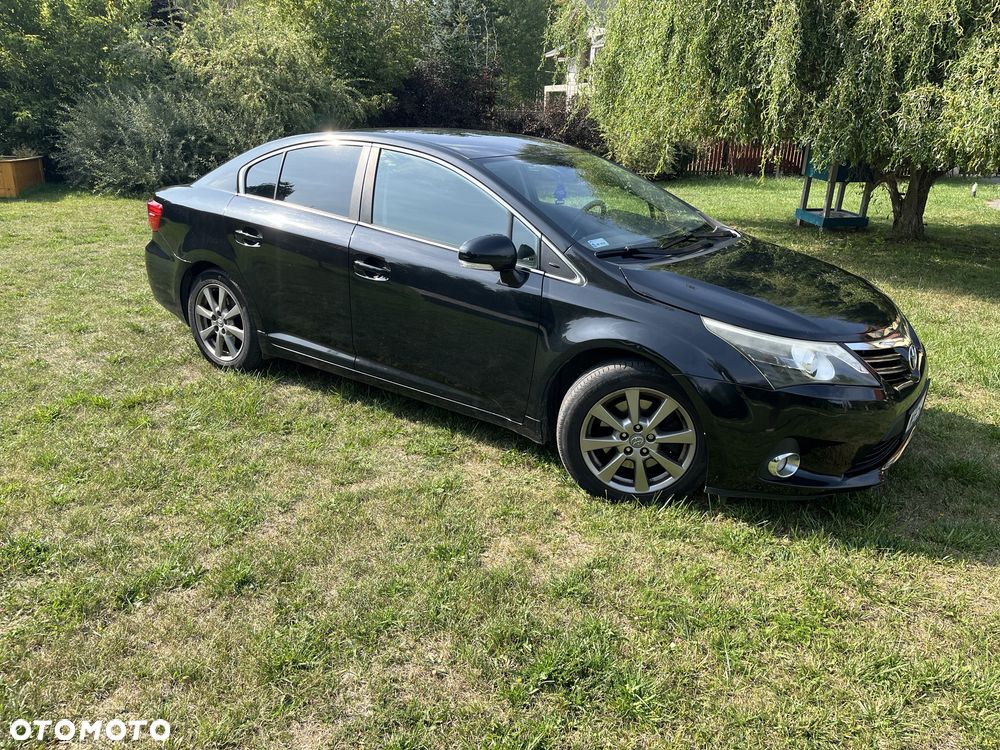 Toyota Avensis - 1