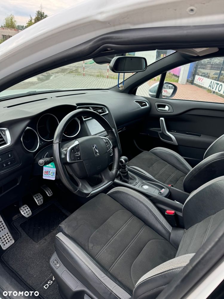Citroën DS4 - 4