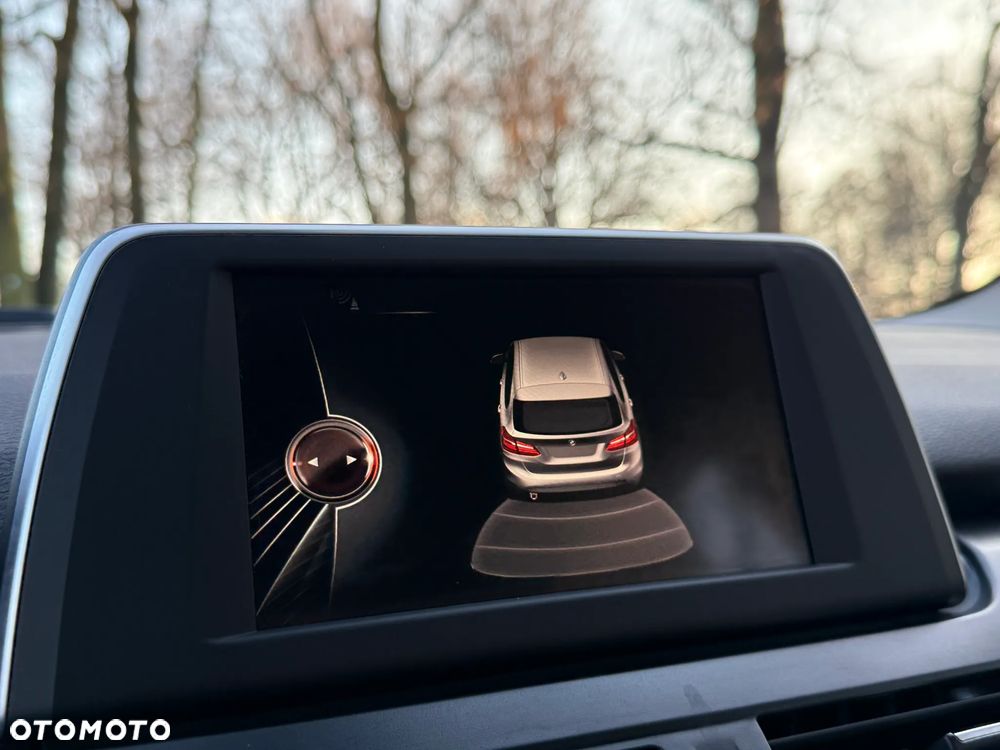 BMW Seria 2 216d Luxury Line - 26