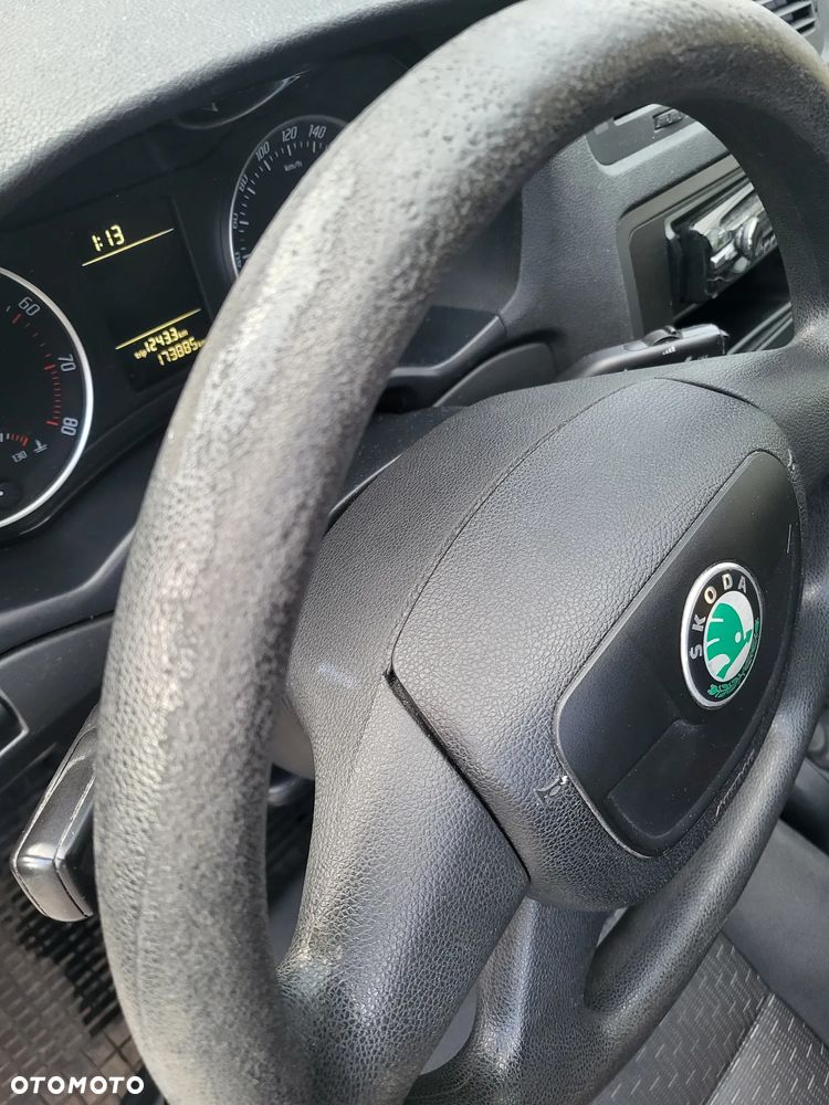 Skoda Octavia 1.6 Mint - 8