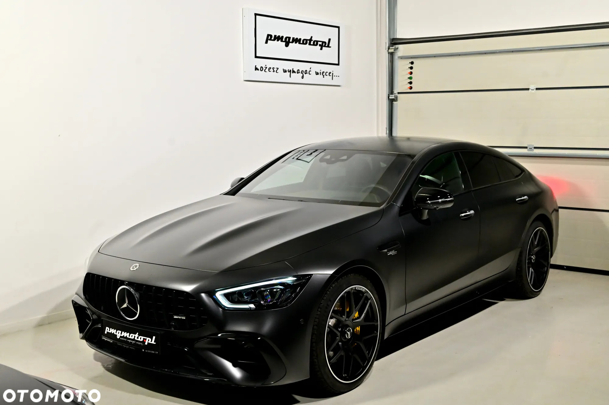 Mercedes-Benz AMG GT - 4