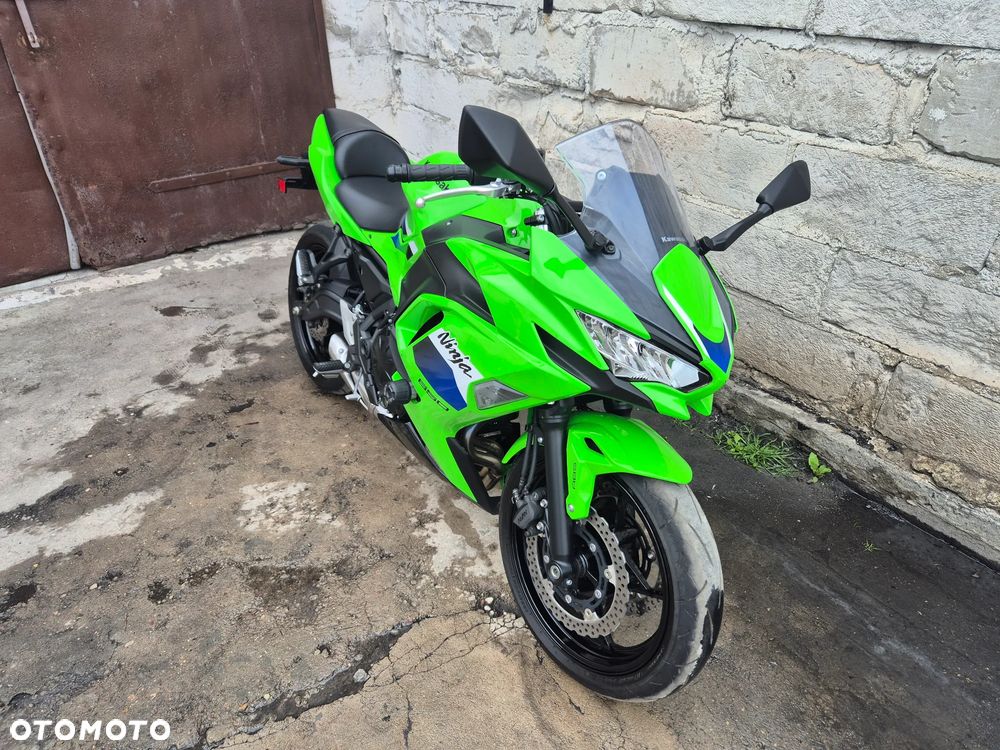 Kawasaki Ninja - 2