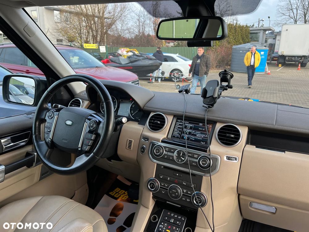 Land Rover Discovery - 25