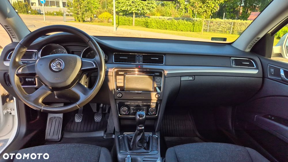 Skoda Superb 1.8 TSI Active - 16
