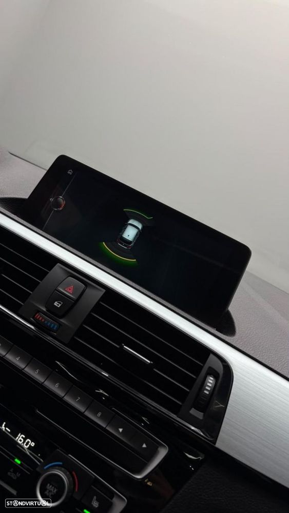 BMW 116 d Sport Line - 22