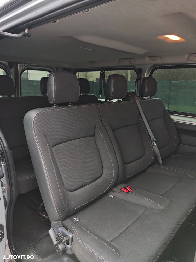 Renault Trafic Combi L2H1 1.6 dCi TT 140 7+1 Expression Plus - 8