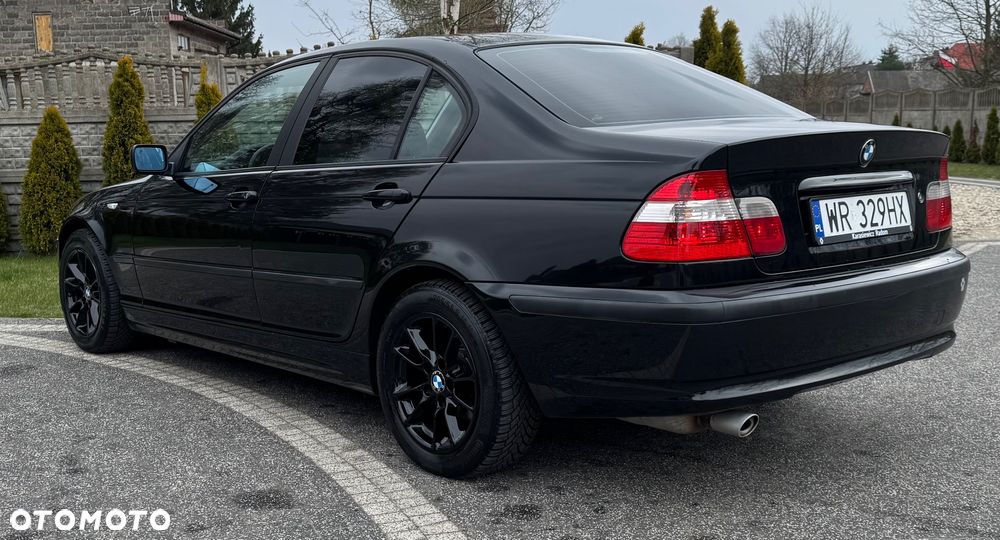 BMW Seria 3 318i - 8