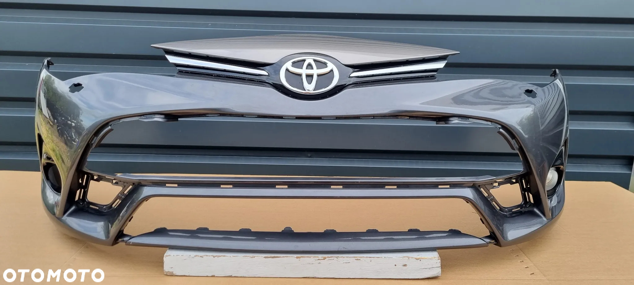 TOYOTA AVENSIS III T27 LIFT T29 2015- Zderzak przód oryginał ME192 - 2