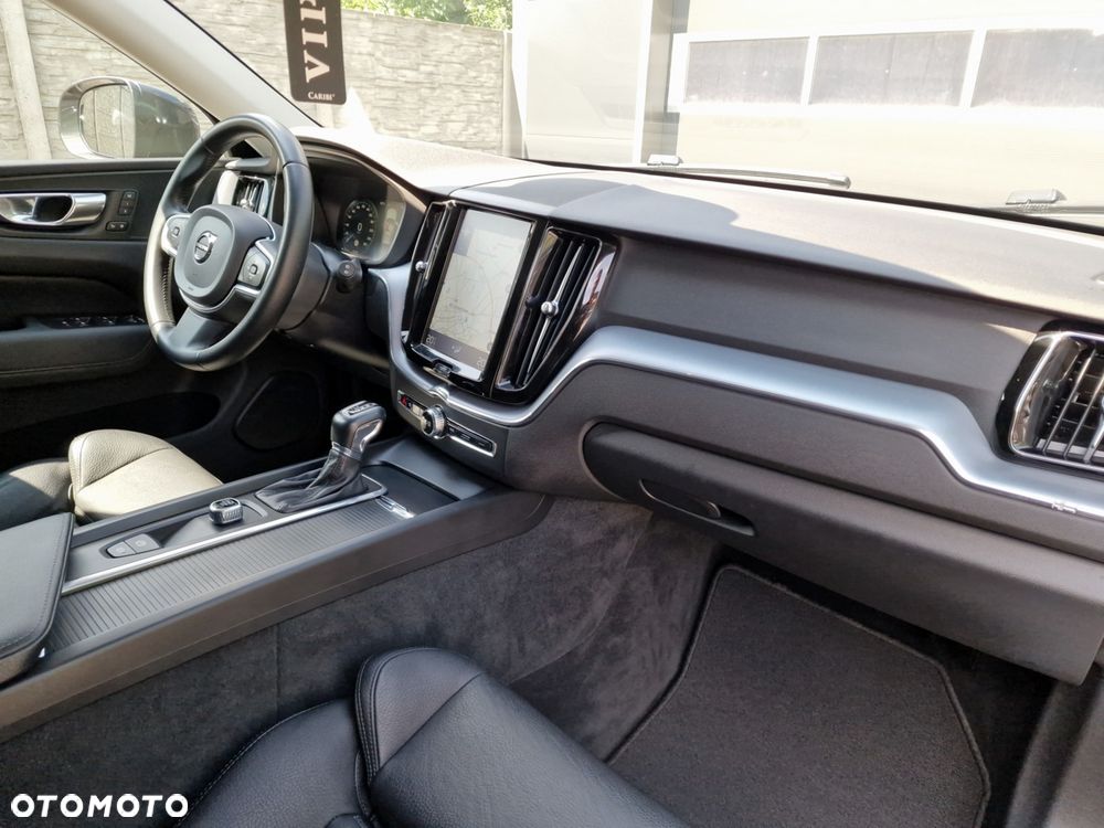 Volvo XC 60 D4 Geartronic Edition Pro - 26