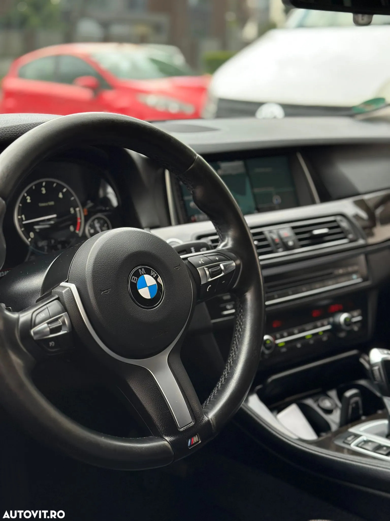 BMW Seria 5 520d xDrive Touring Aut. Luxury Line - 4