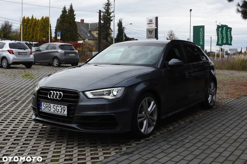 Audi S3 S tronic - 1