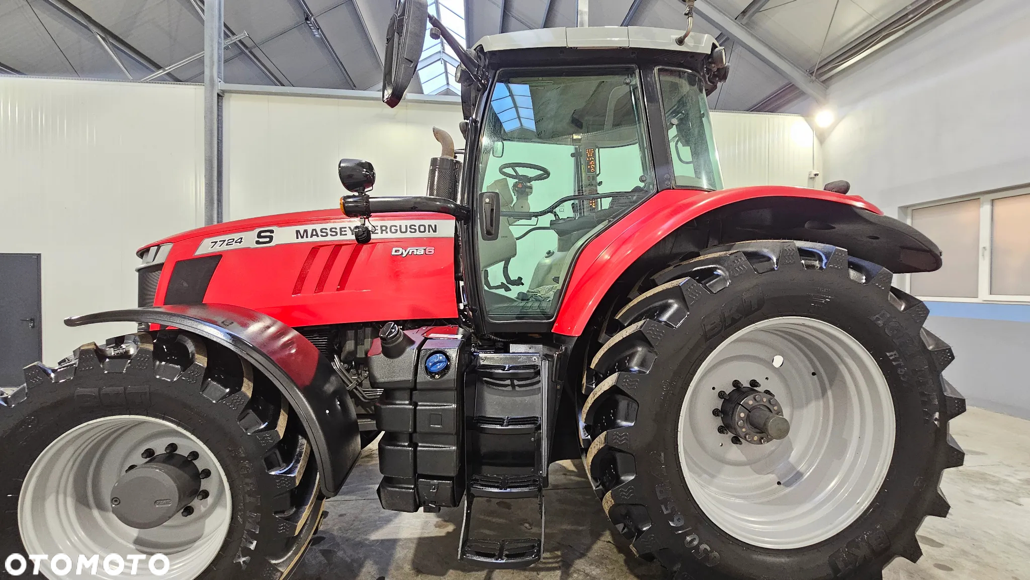 Massey Ferguson 7724 Dyna 6 Transport Jak 7722 dyna 6 724 Profi  Valtra T  824 Vario  Arion 810 john 7730 - 17