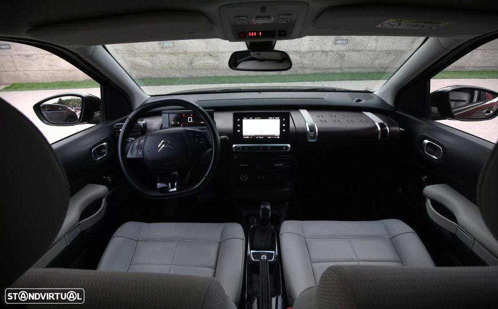 Citroën C4 Cactus 1.2 PureTech Shine EAT6 - 13