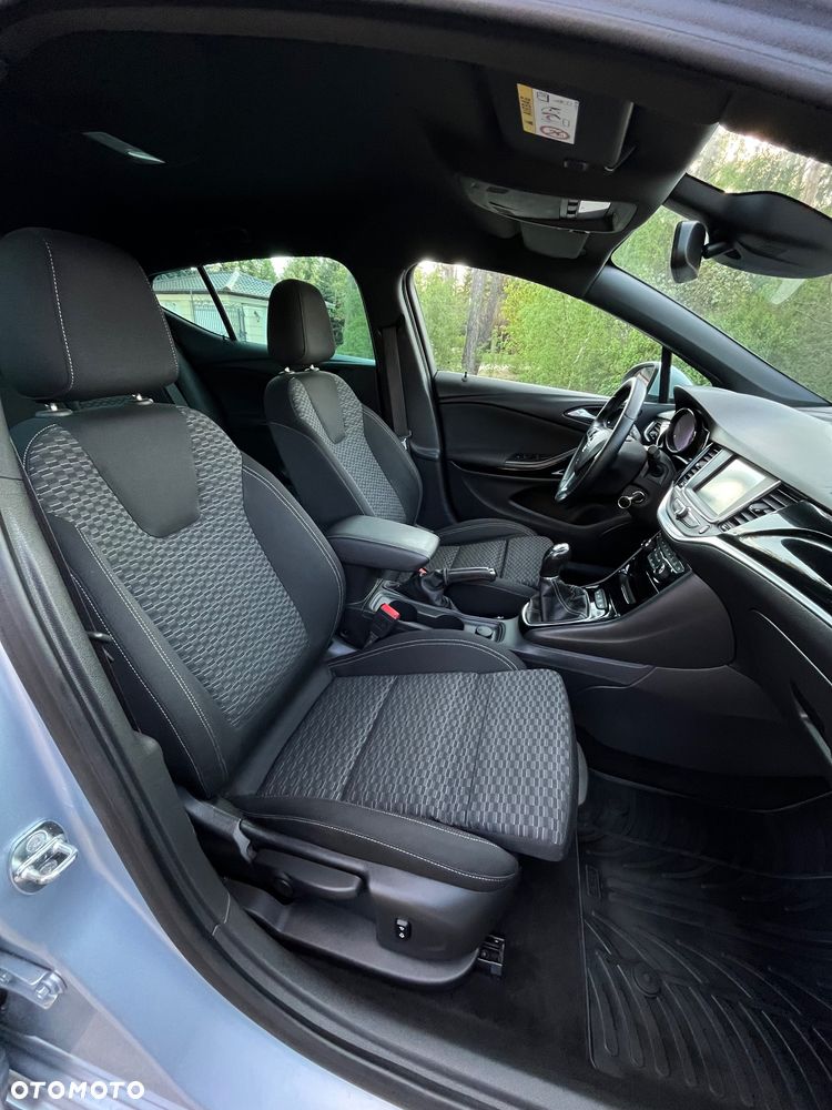 Opel Astra 1.4 T Elite - 12
