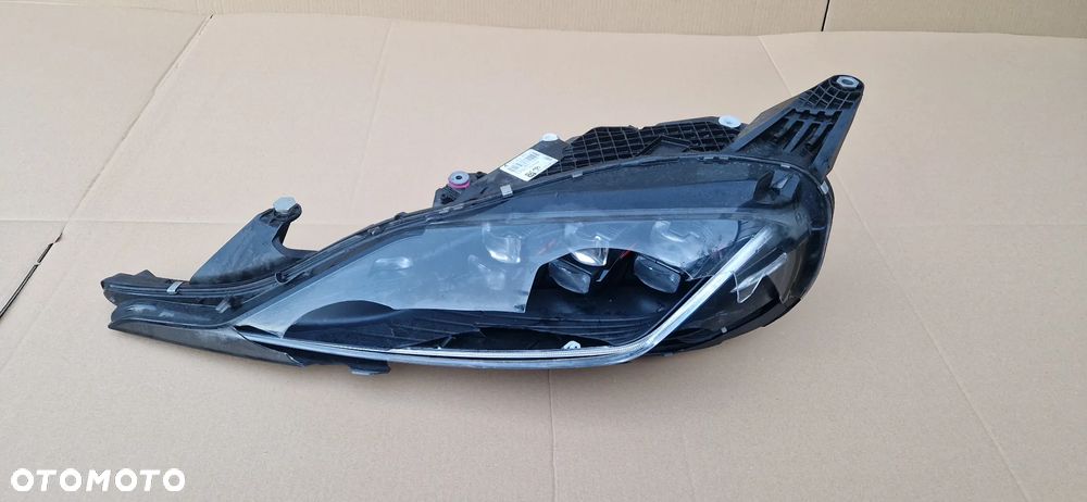 TOYOTA SUPRA MKV MK5 LAMPA FULL LED PRZÓD PRZEDNIA LEWA 9481757-04