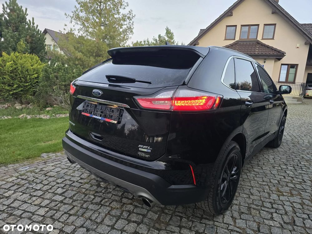 Ford Edge - 12