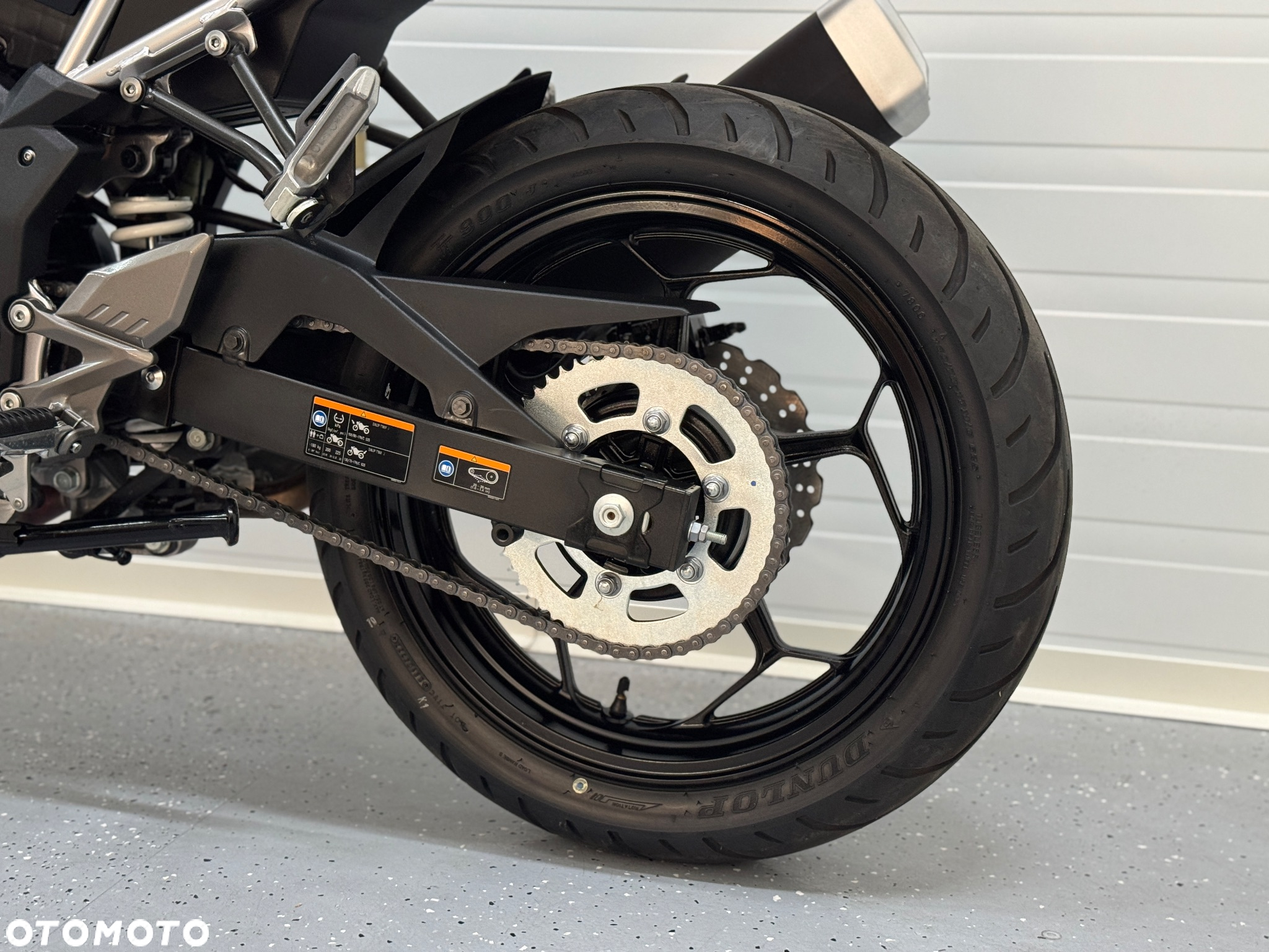 Kawasaki Z - 13