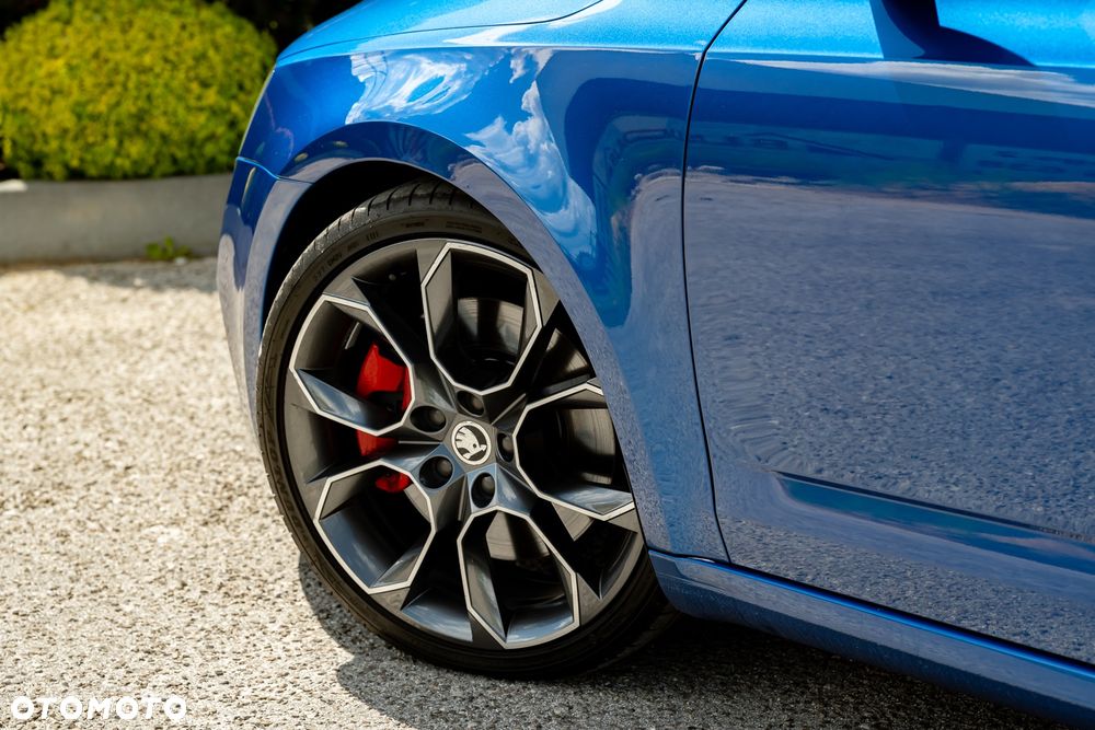 Skoda Octavia 2.0 TSI (Green tec) DSG RS - 8