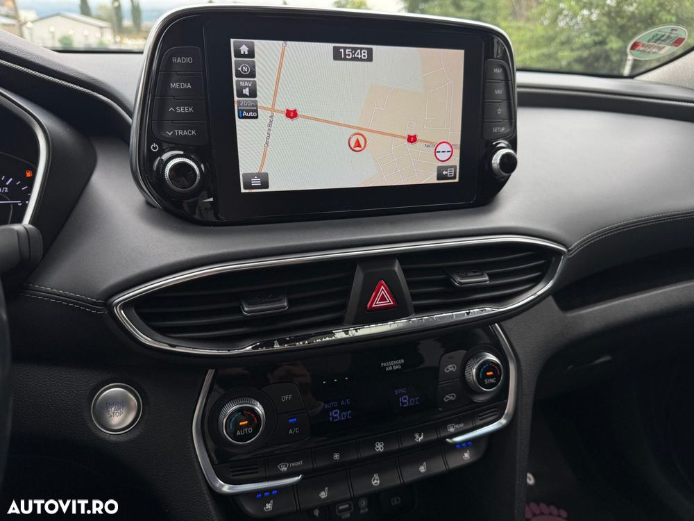 Hyundai Santa Fe - 8