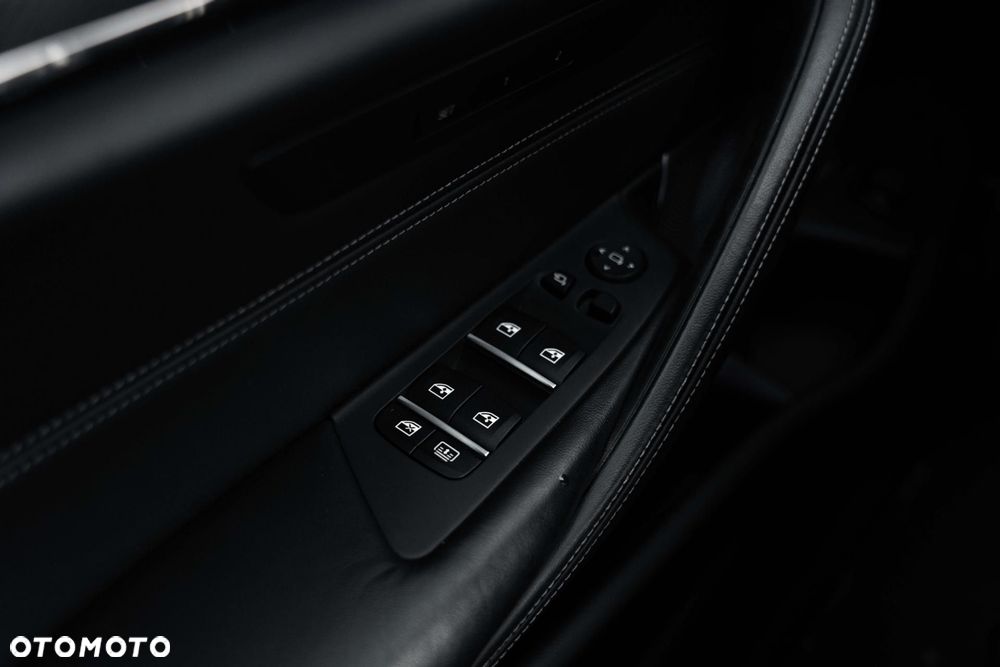 BMW M5 Standard - 31