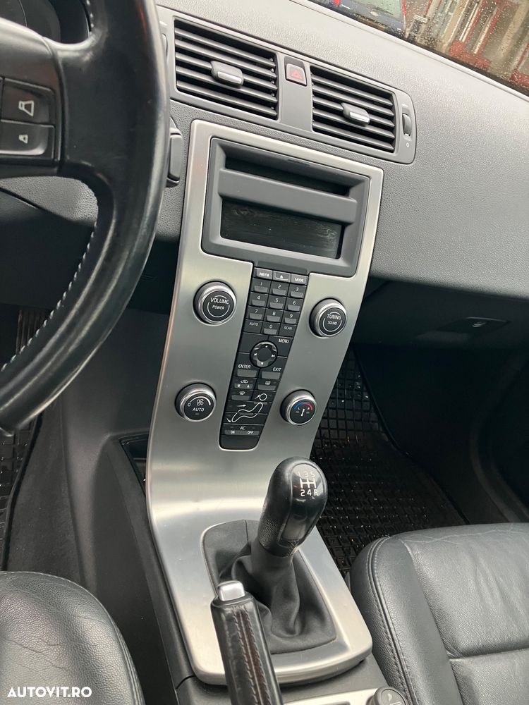 Volvo S40 1.6 D Momentum - 10