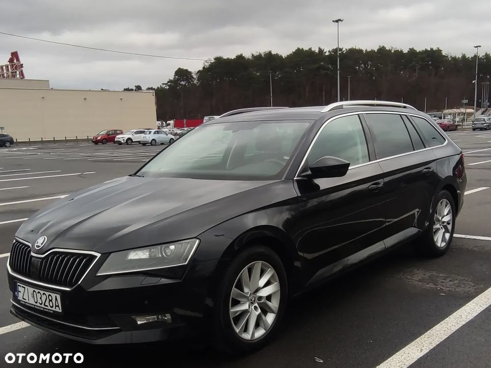 Skoda Superb 2.0 TDI Ambition - 5