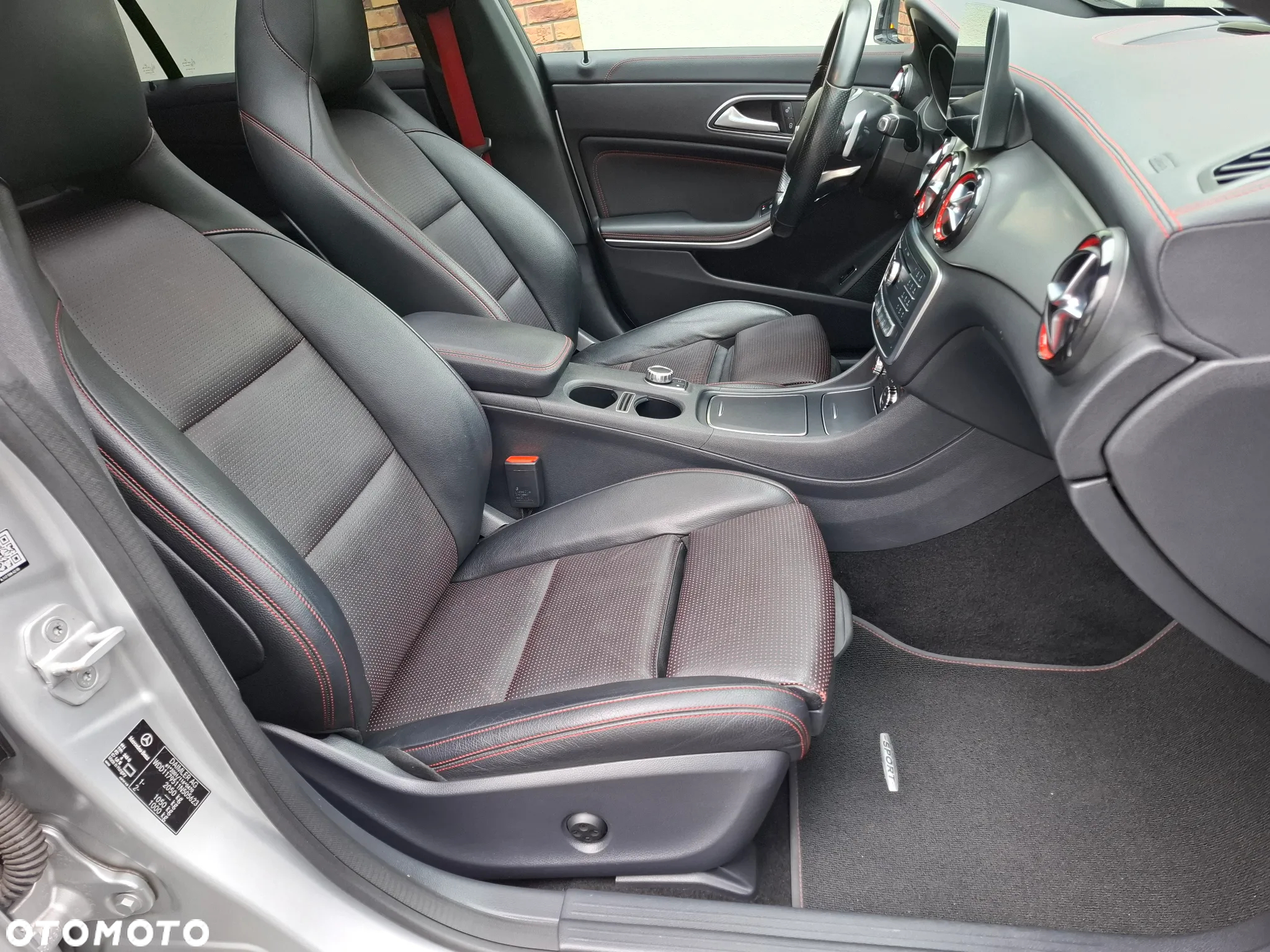 Mercedes-Benz CLA Shooting Brake 250 4Matic 7G-DCT Sport - 13