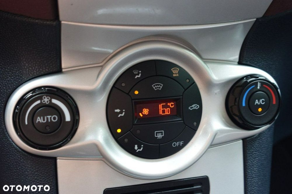 Ford Fiesta - 14