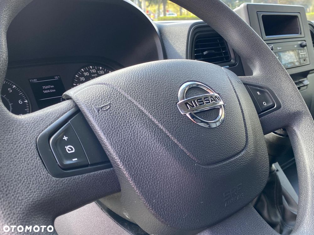 Renault MASTER 2,3 DCI 135KM L2H2 ŚREDNIAK TYLKO 75.000 KM - 33