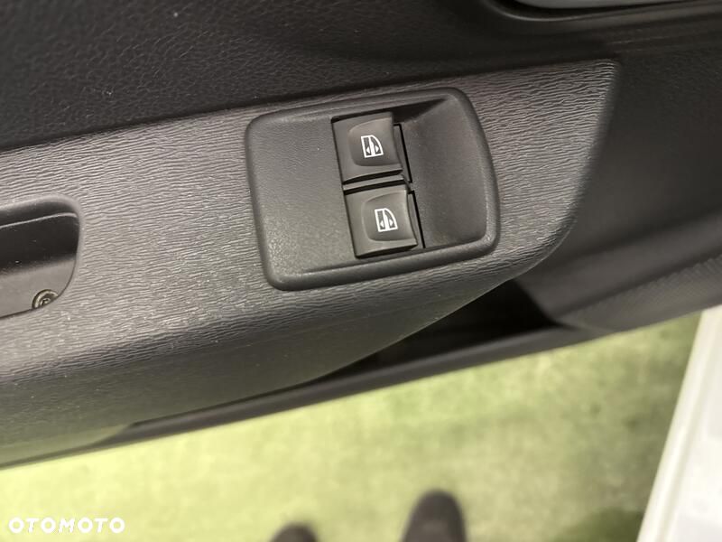 Dacia Dokker 1.5 Blue dCi Laureate - 12