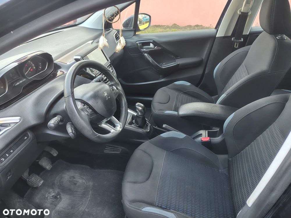 Peugeot 208 e-HDi FAP 92 Stop&Start Allure - 13