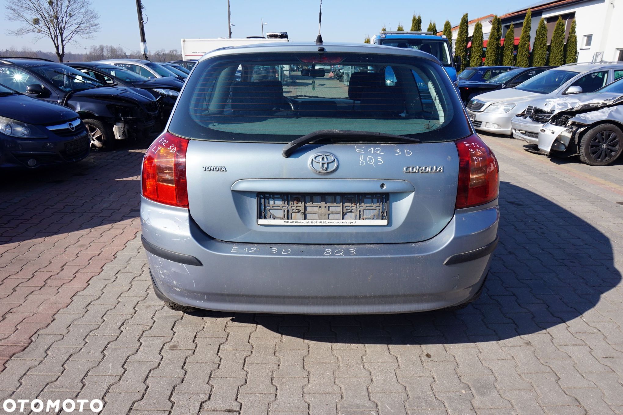 ZDERZAK TYLNY COROLLA E12 3D HB 8Q3  SREBRNY TOYOTA 2001-2004 - 1