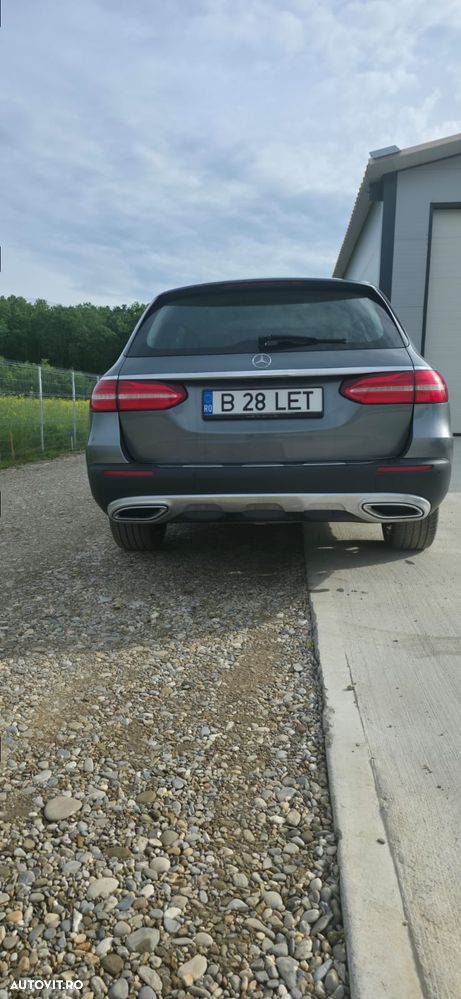 Mercedes-Benz E 220 d 4Matic All-Terrain 9G-TRONIC Avantgarde - 14