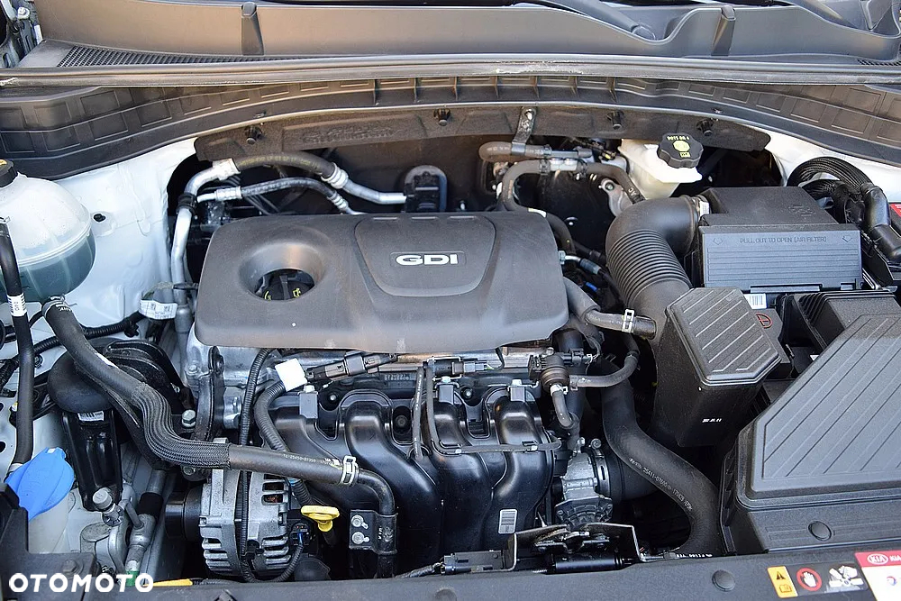 Kia Sportage 1.6 GDI 2WD Attract - 14