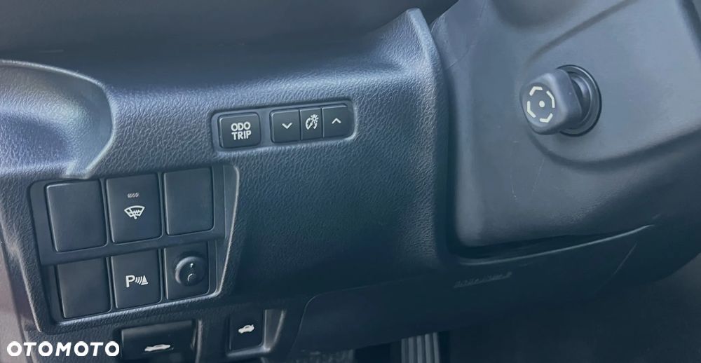 Lexus IS 200t F Sport - 30