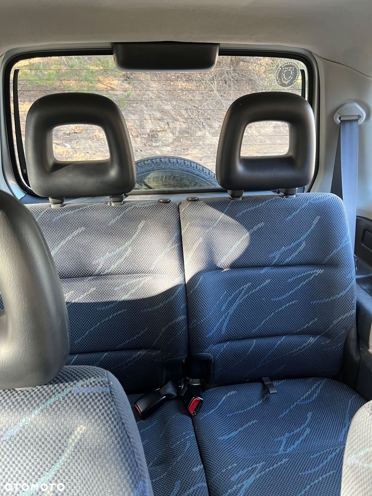 Suzuki Jimny - 10