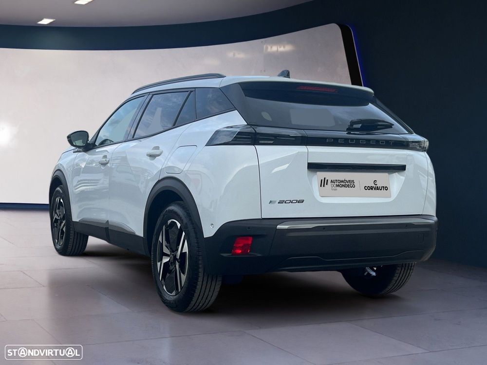Peugeot e-2008 - 8