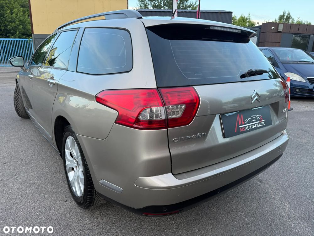 Citroën C5 HDi 140 FAP Confort - 5