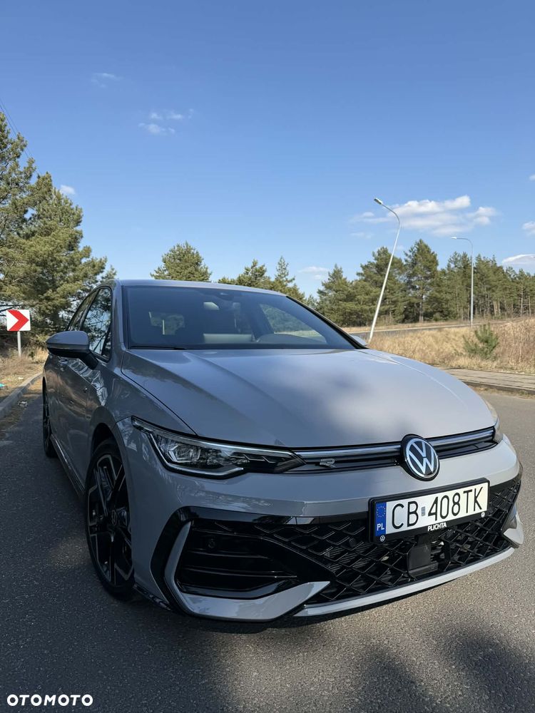 Volkswagen Golf 1.5 eTSI mHEV R-Line Plus DSG - 12