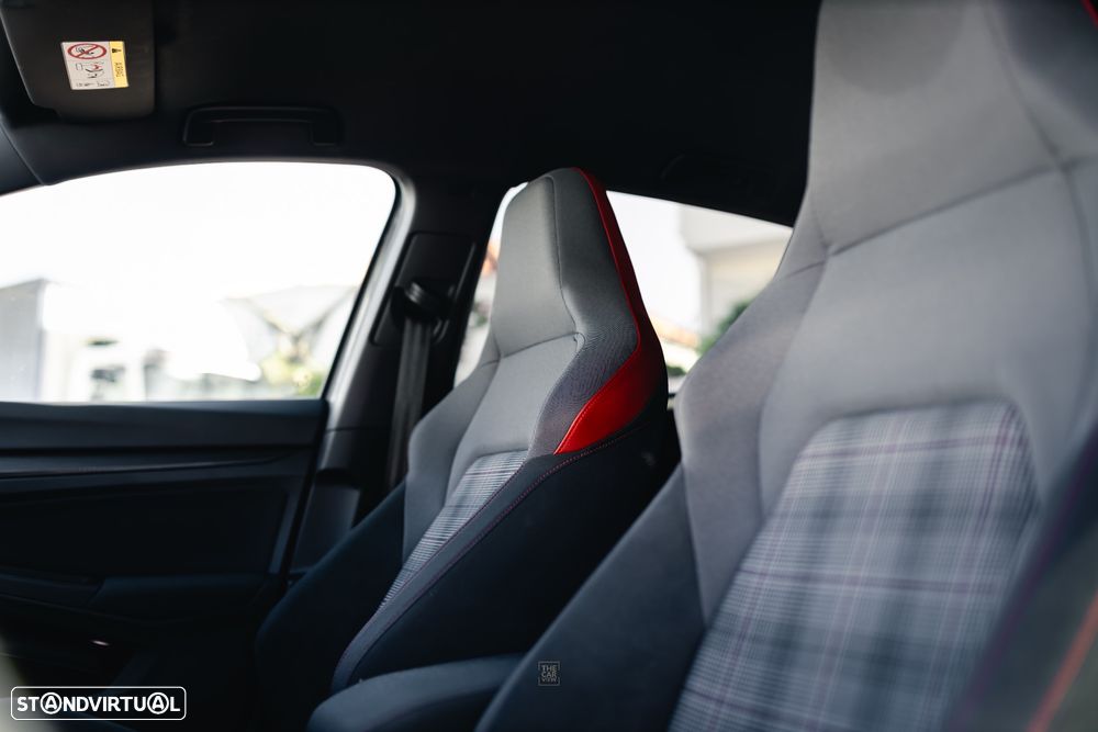 VW Golf GTI (BlueMotion ) DSG Performance - 10