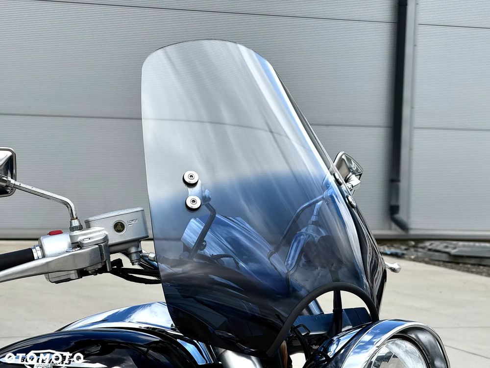 Suzuki Boulevard - 26