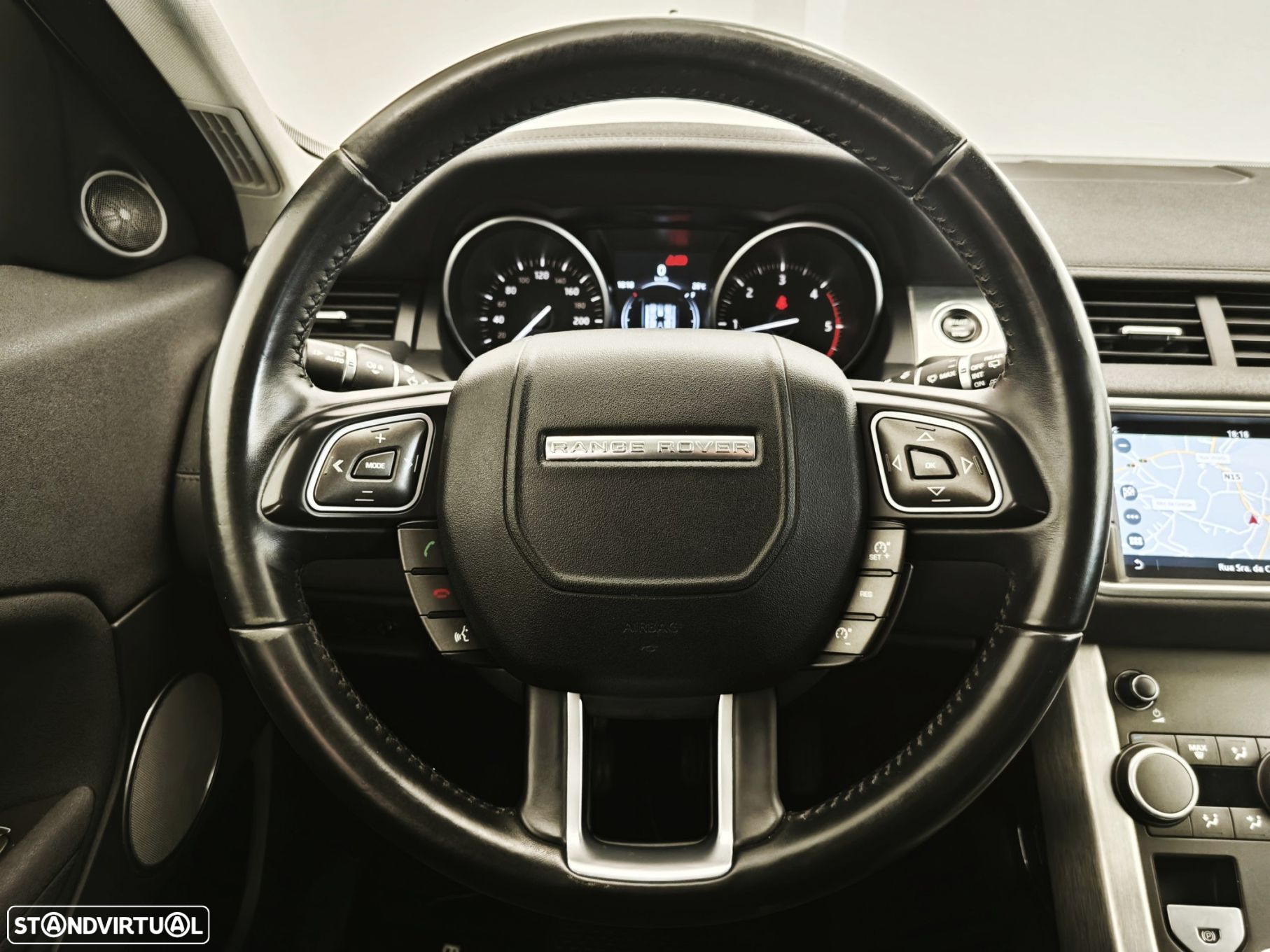 Land Rover Range Rover Evoque TD4 SE Dynamic - 27
