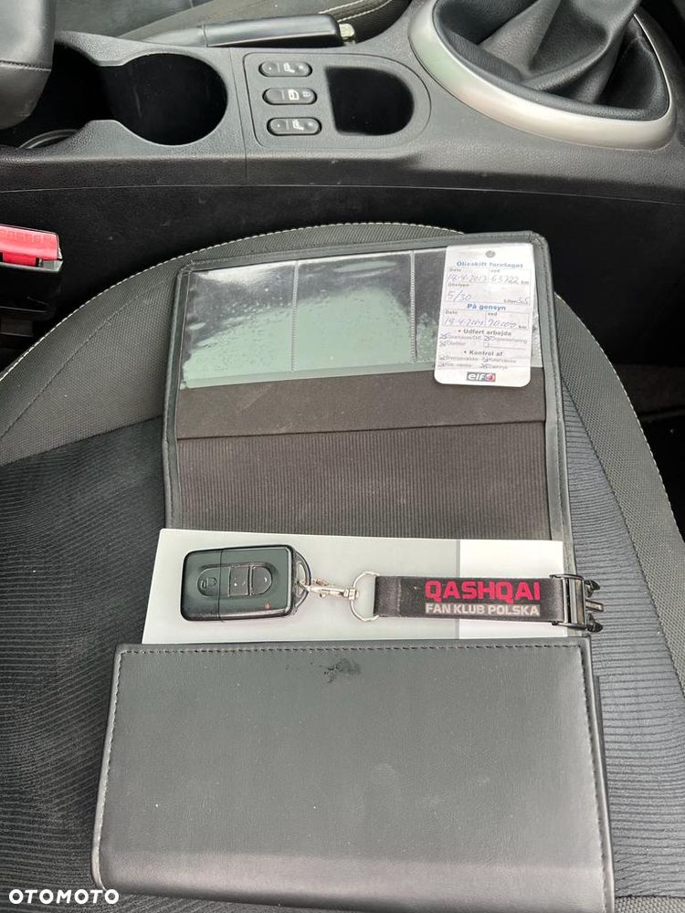 Nissan Qashqai+2 - 20
