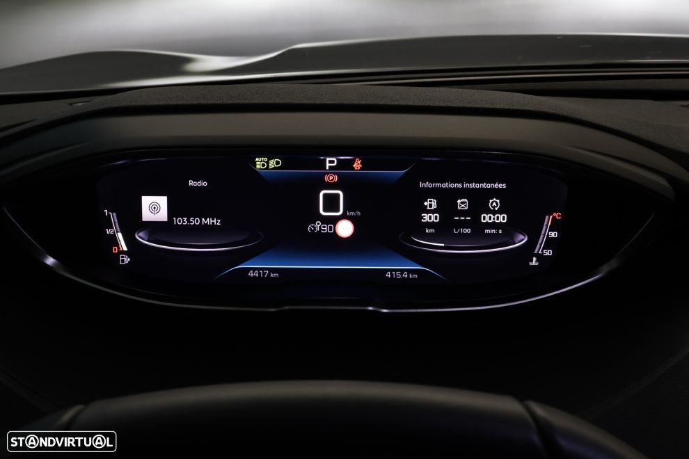 Peugeot 5008 1.2 PureTech Allure Pack EAT8 - 17