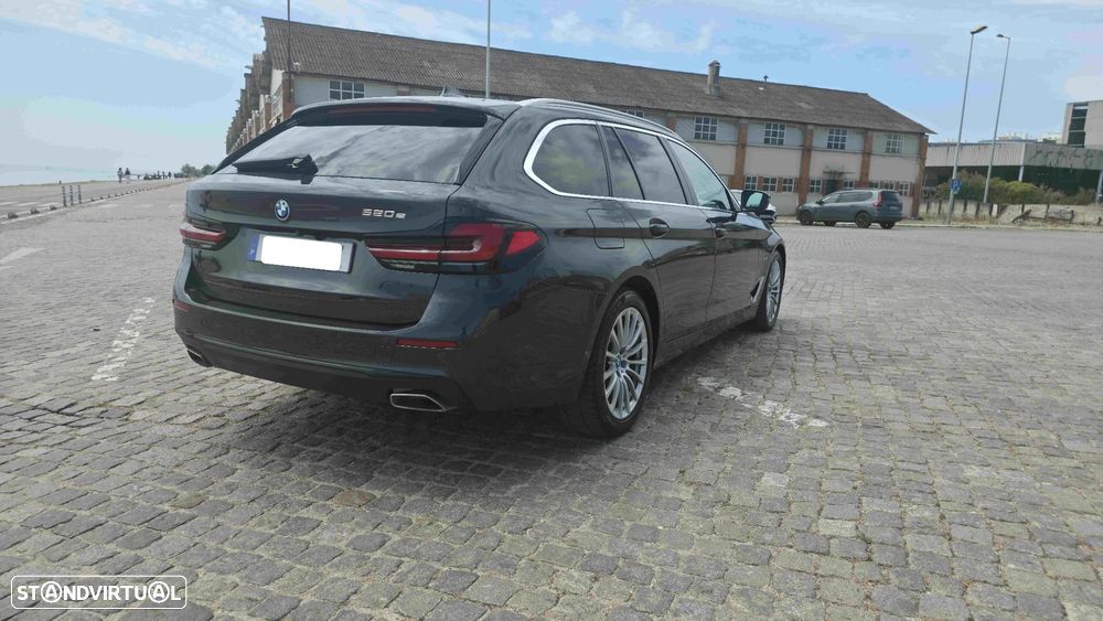 BMW 520 e Aut. Luxury Line - 4