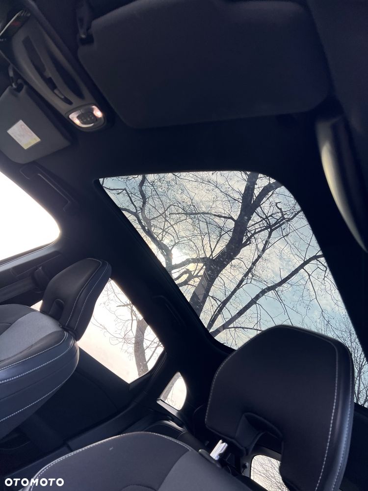 Volvo V40 D4 Drive-E Momentum - 19